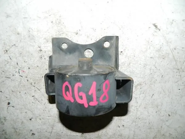 Подушка двигателя NISSAN AD WFY11 QG18DE (Контрaктный) 112204M412