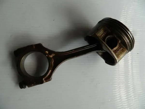 Поршень + шатун TOYOTA 2AZ-FE (Контрактный) 37013 1321128031