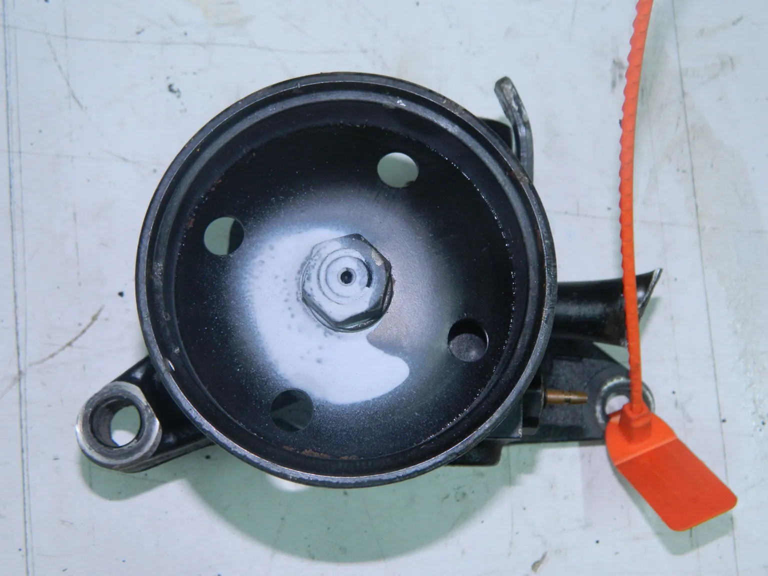 Насос ГУР HYUNDAI EQUUS G6CU (Контрактный) 65243494