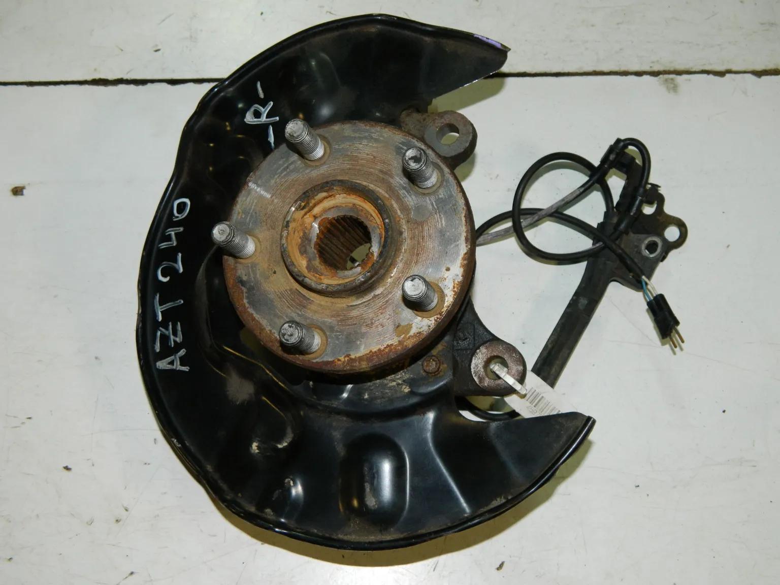 Ступица TOYOTA ALLION AZT240 Перед Прав (Контрактный) 45976367