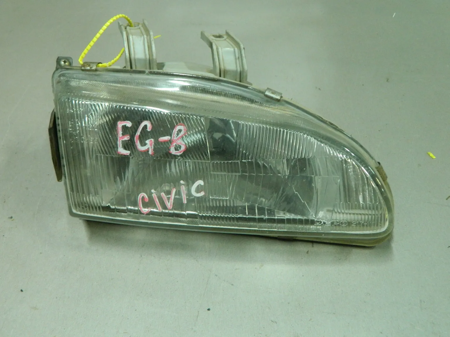 Фара HONDA CIVIC EG3 Перед Прав (Контрактный) 64492903