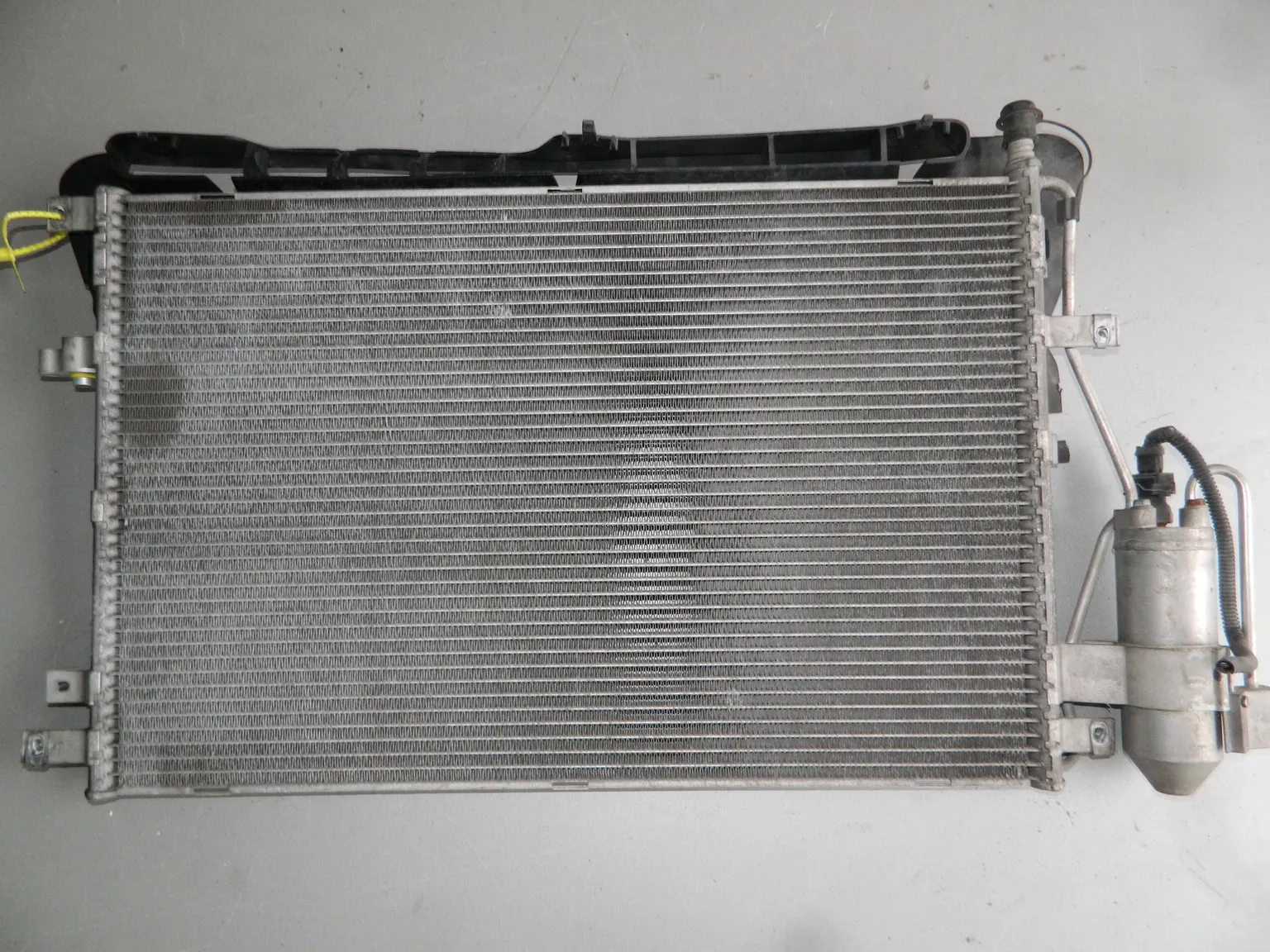 Радиатор кондиционера VOLVO XC90 С59 (Контрактный) 79768746