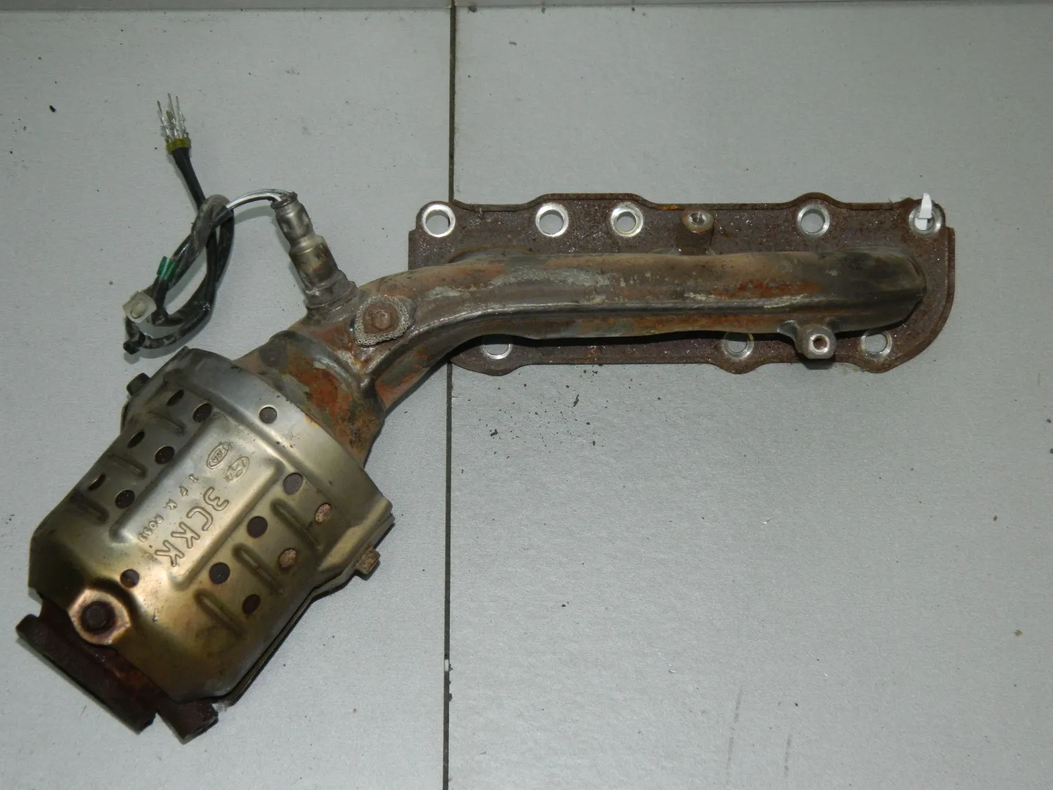 Коллектор выпускной HYUNDAI EQUUS G6DA 2013-2015 Прав (Б/У) 35017847