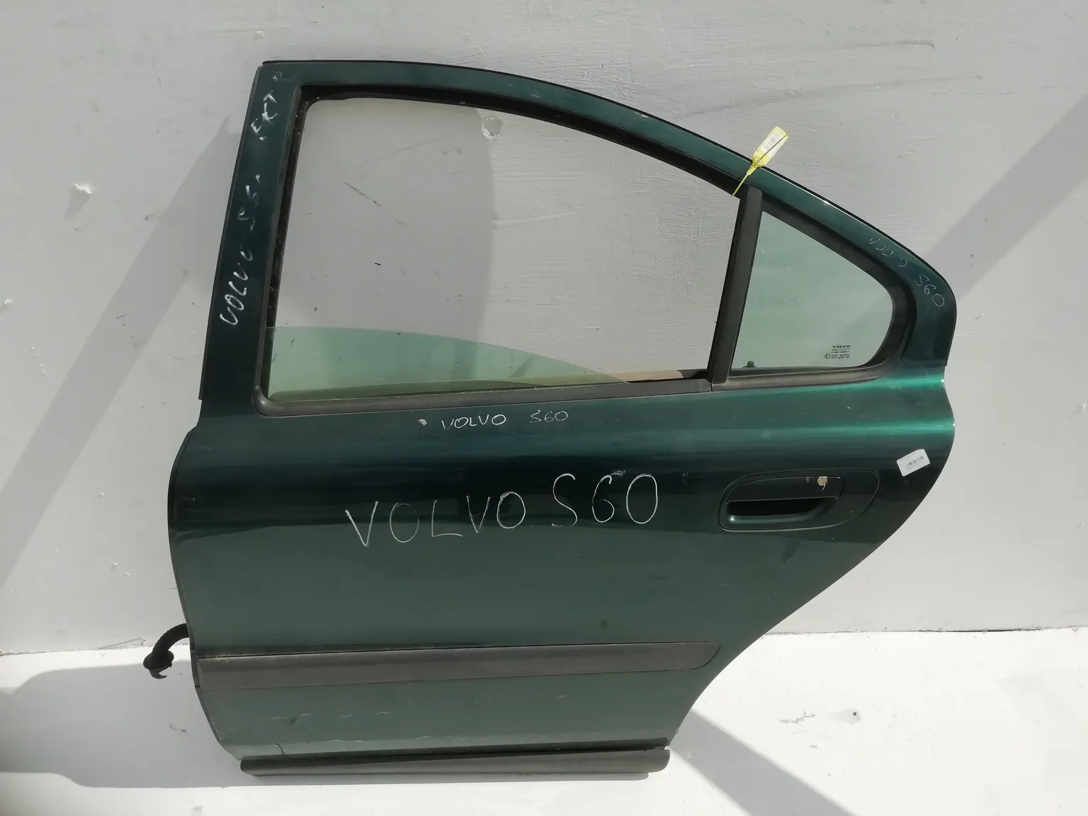 Дверь VOLVO S60 Зад Лев (Контрактный) 40951983