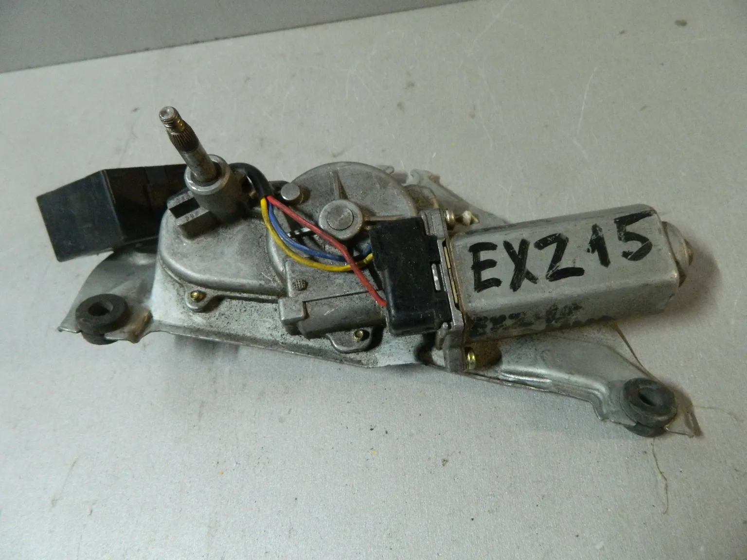 Мотор заднего дворника TOYOTA RAUM EXZ10 (Контрактный) 81528765