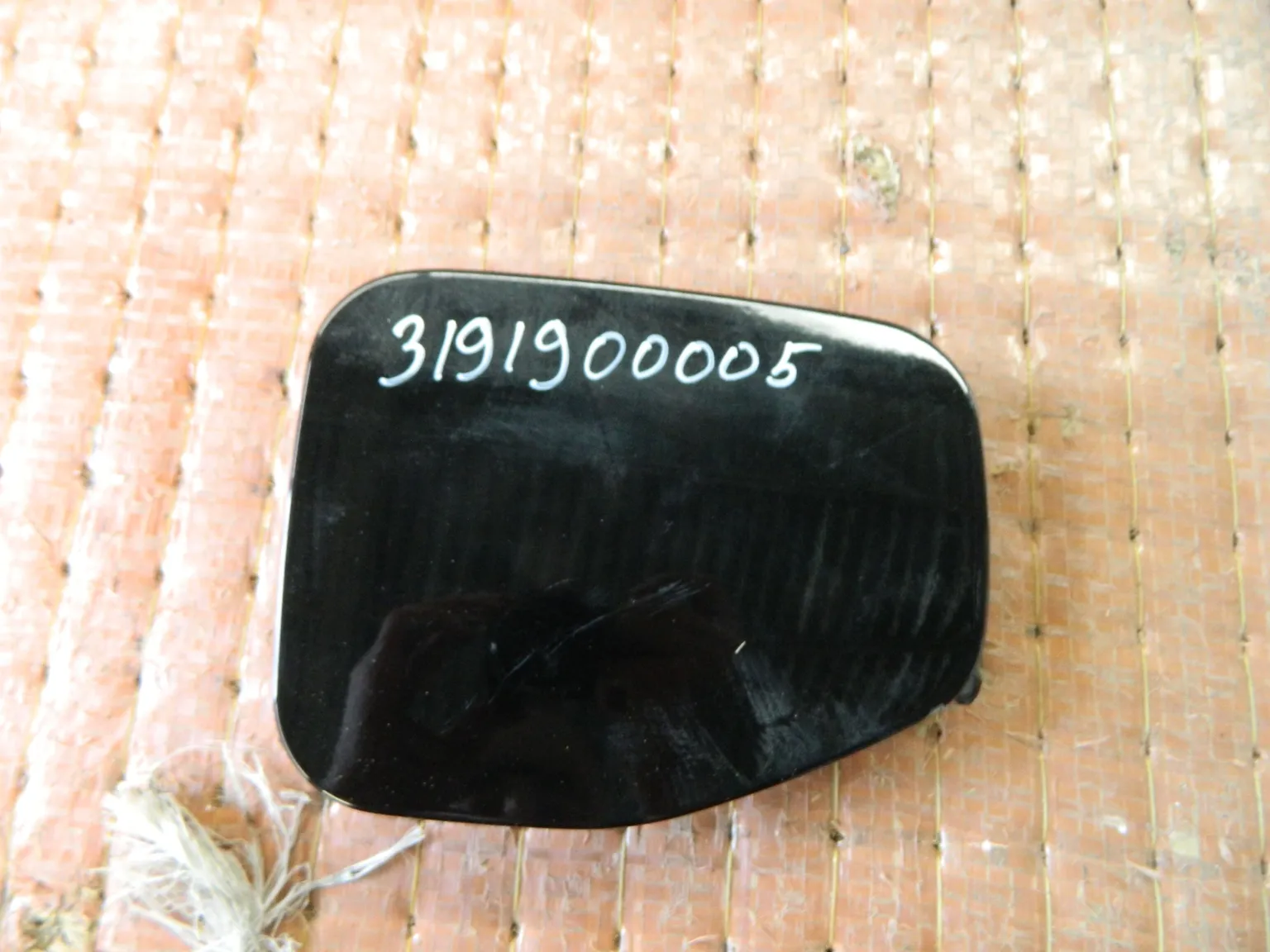 Лючок бензобака SUBARU OUTBACK BR9 (Контрактный) 3191900005