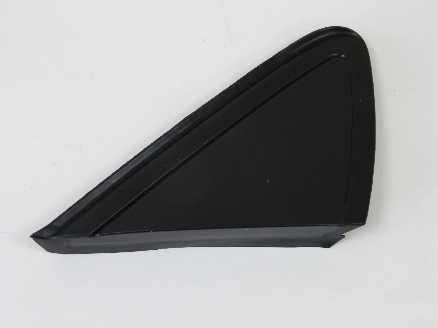 Накладка крыла JORDEN RS6RU853274R VOLKSWAGEN POLO 11- (уголок у зеркала) RH