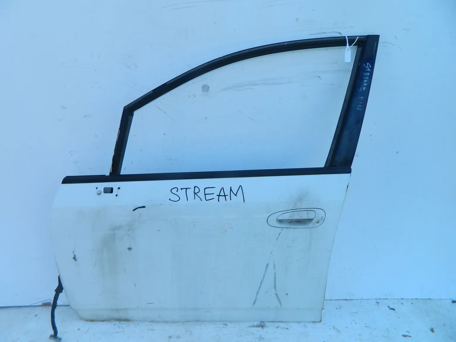 Дверь HONDA STREAM RN1 Перед Лев (Контрактный) 46098142 67050S7A010ZZ