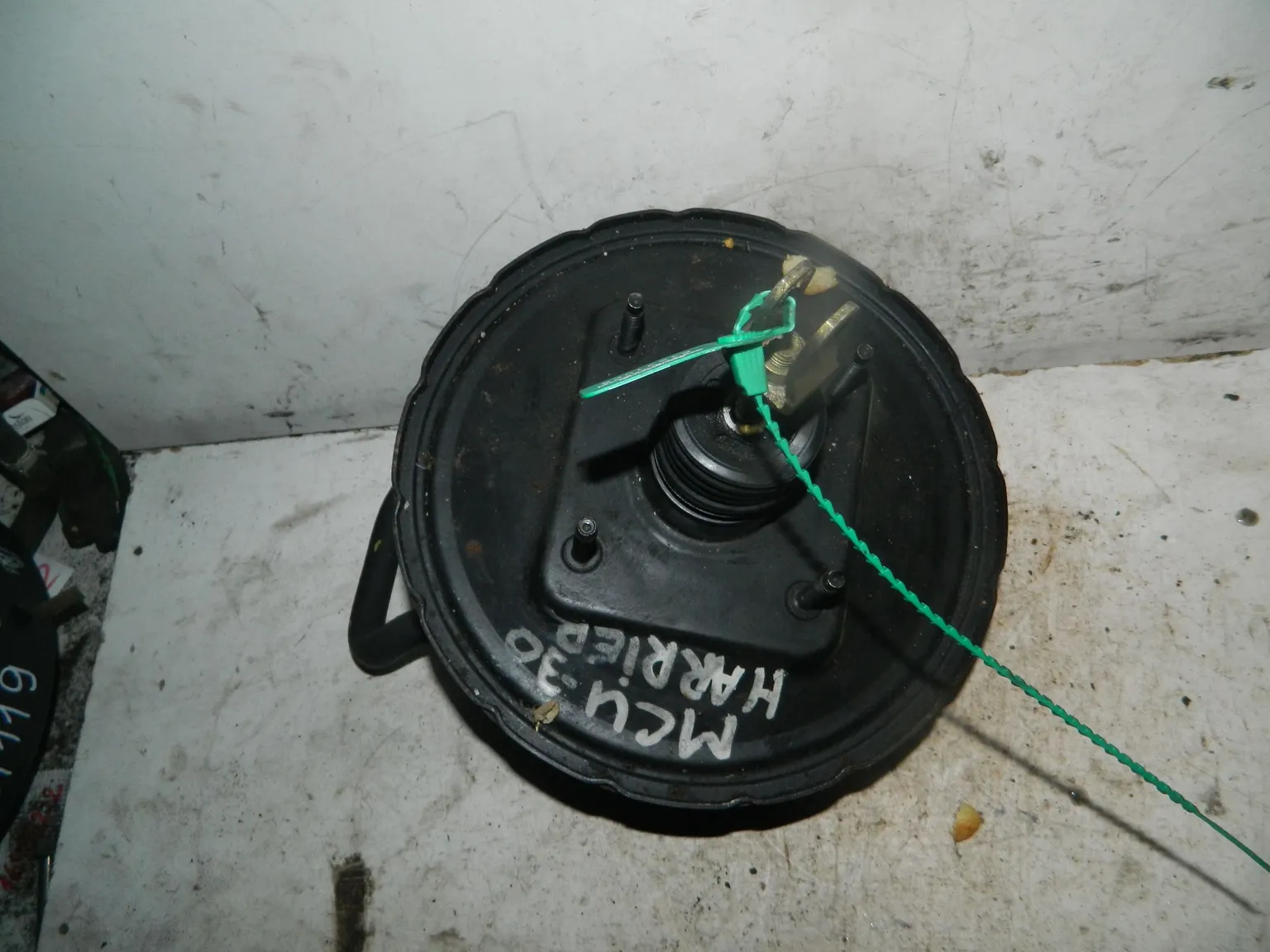 Вакуумный усилитель TOYOTA HARRIER MCU30 (Контрактный) 81531069