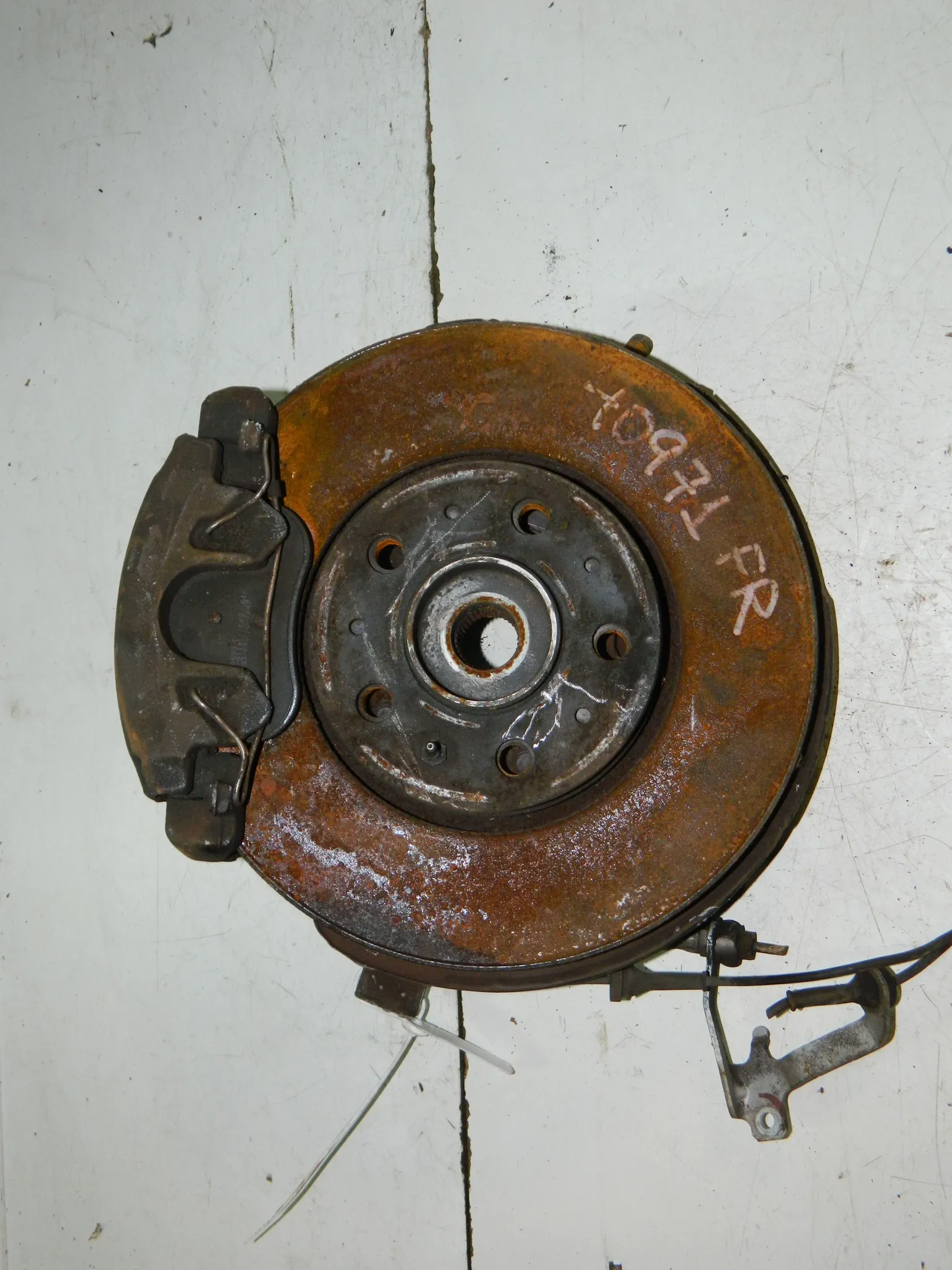 Ступица VOLVO V70 Перед Прав (Контрактный) 03344865