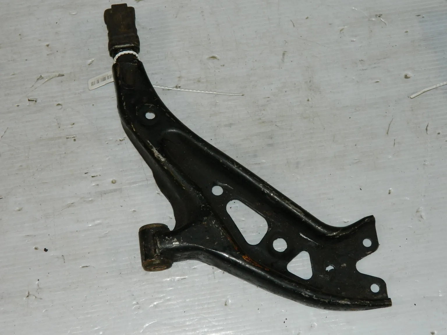 Рычаг подвески TOYOTA STARLET EP91 Перед Лев (Контрактный) 45992882