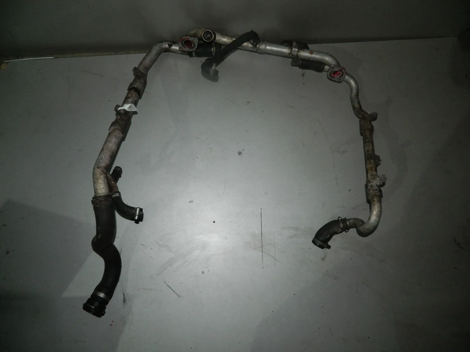 Трубка системы охлаждения AUDI Q7 4L BAR (Б/У) 35020272