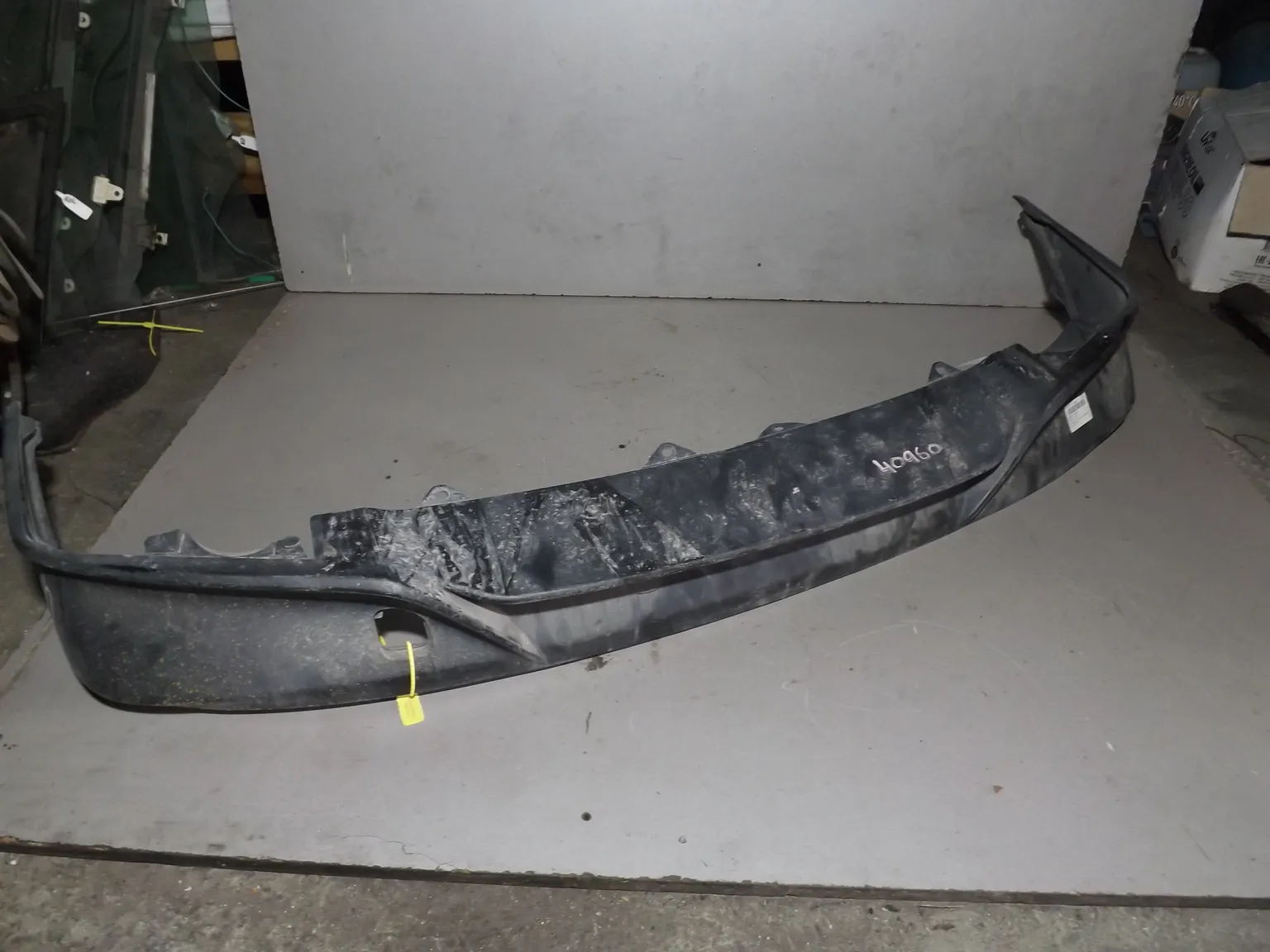 Накладка бампера LEXUS IS250 2015г (Губа) (Контрактный) 94603359