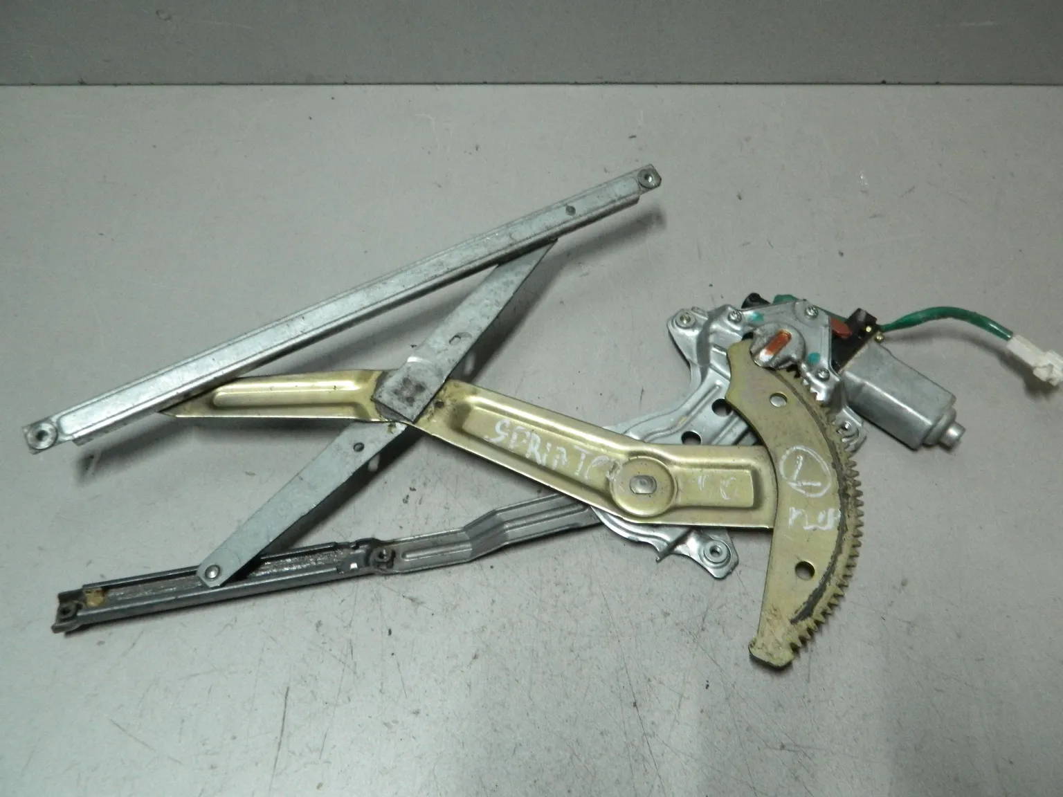 Стеклоподъемник TOYOTA SPRINTER AE110 Перед Лев (Контрактный) 79591687