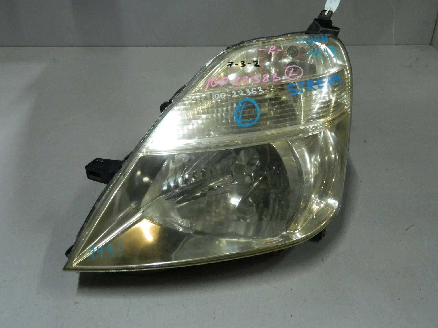 Фара HONDA STREAM RN1 Перед Лев (Контрактный) 68000776