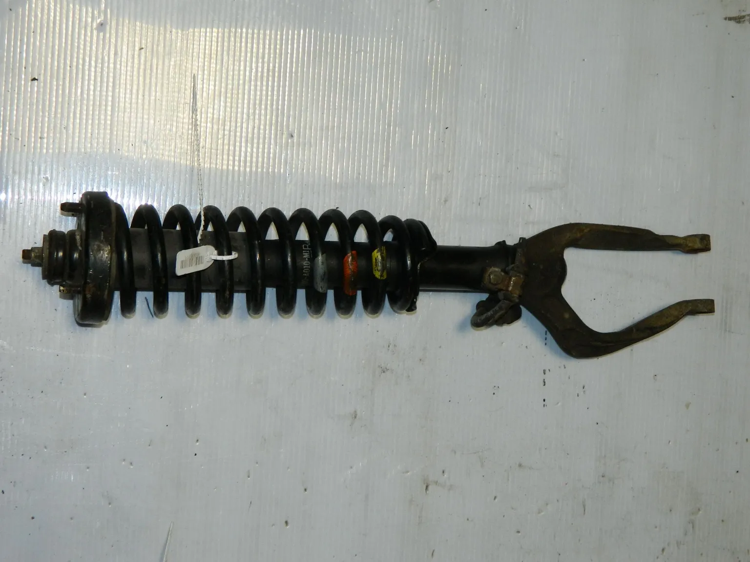 Стойка подвески HONDA ODYSSEY RA3 Перед Лев (Контрактный) 45976771