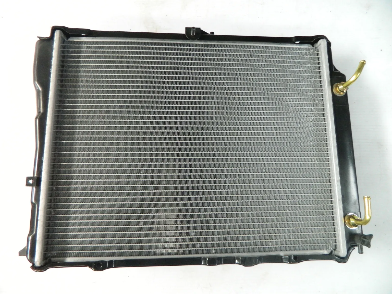 Радиатор охлаждения PANDAPARTS TOY010LH107 TOYOTA Hiace,Hiace Regius