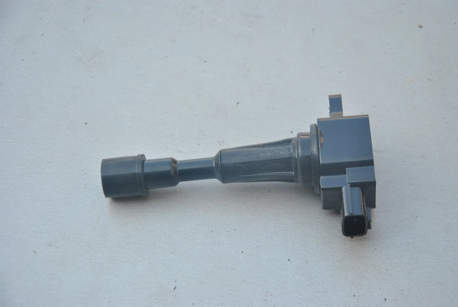 Катушка зажигания GENERAL PARTS DIMZ005 MAZDA ZJ ZJ0118100A