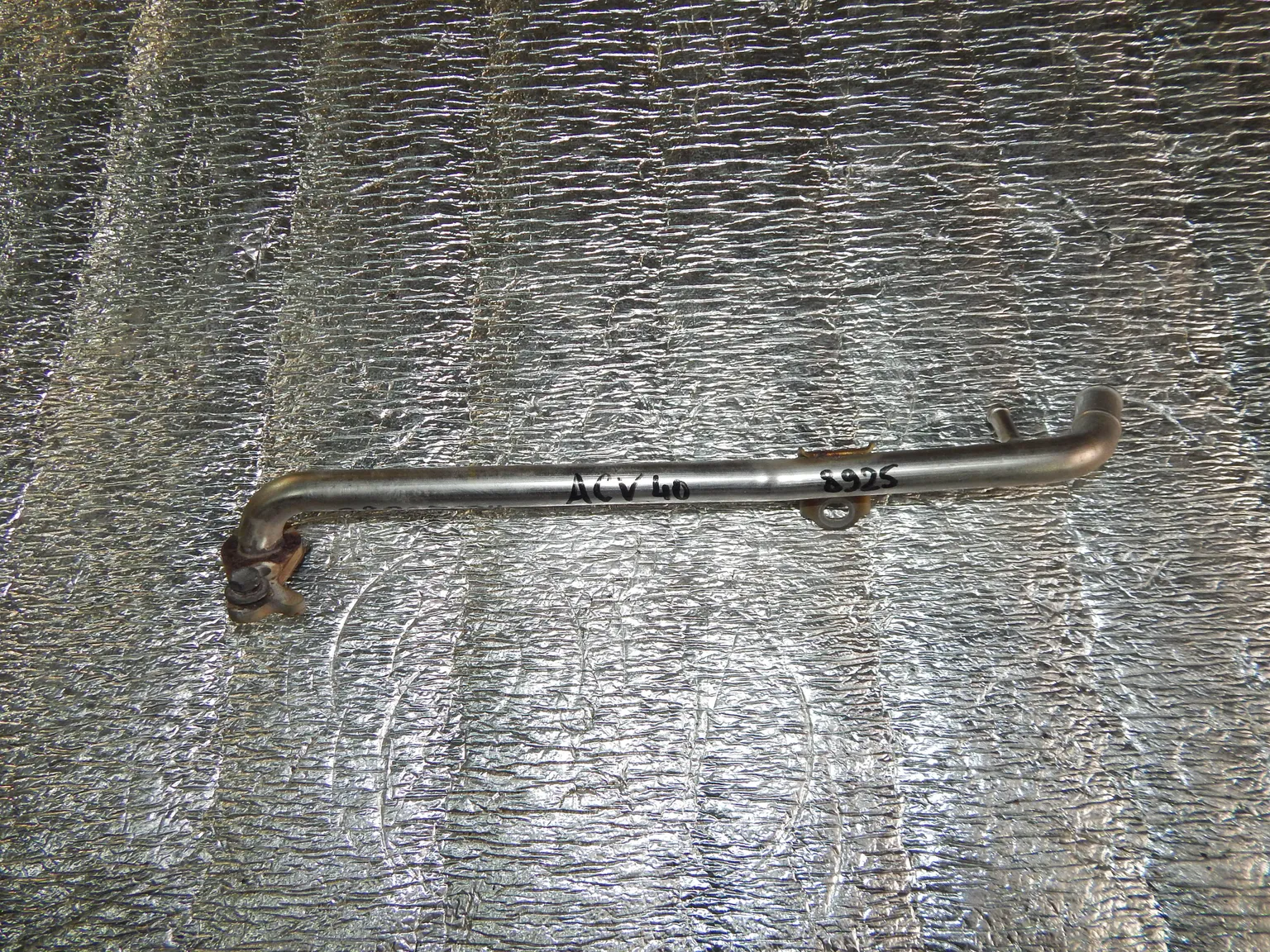 Трубка системы охлаждения TOYOTA CAMRY ACV40 2AZFE (Контрактный) 28925624 1626828010