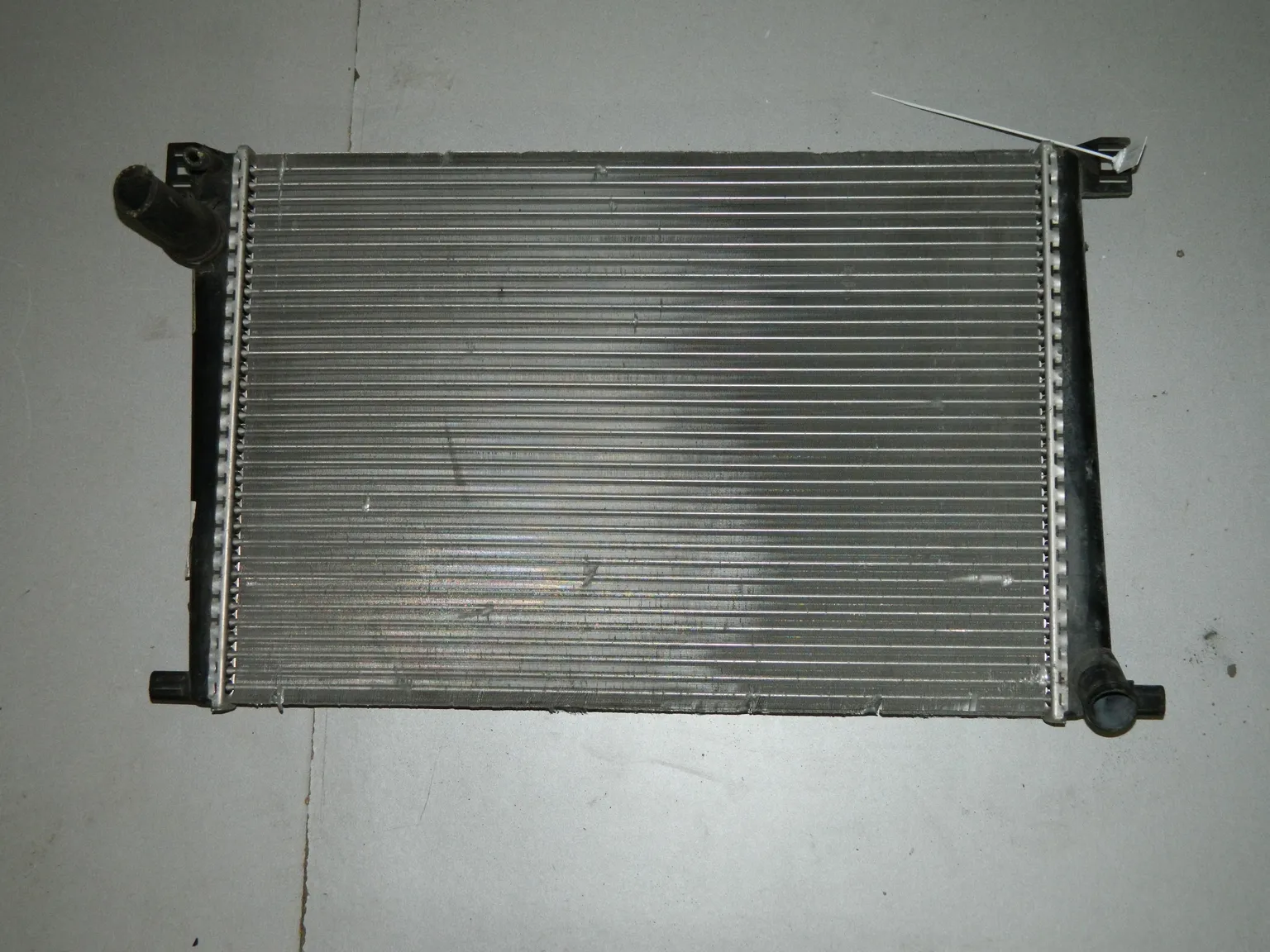 Радиатор ДВС MINI HATCH R56 N12 (Контрактный) 03344697