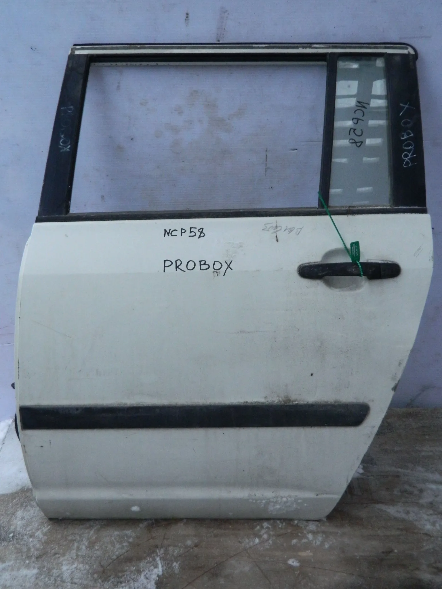 Дверь TOYOTA PROBOX NCP58 Зад Лев (Контрактный) 81540731