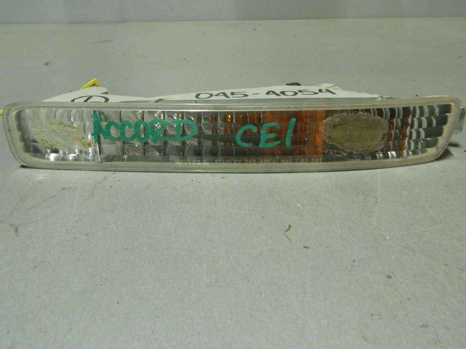 Повторитель поворота HONDA ACCORD CE1 Перед Лев (Контрактный) 79768113