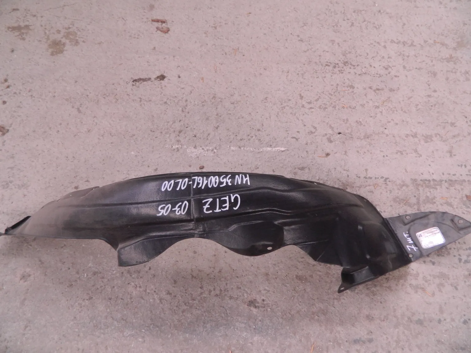 Подкрылок API HN350016L0L00 HYUNDAI GETZ LH 2006-2010