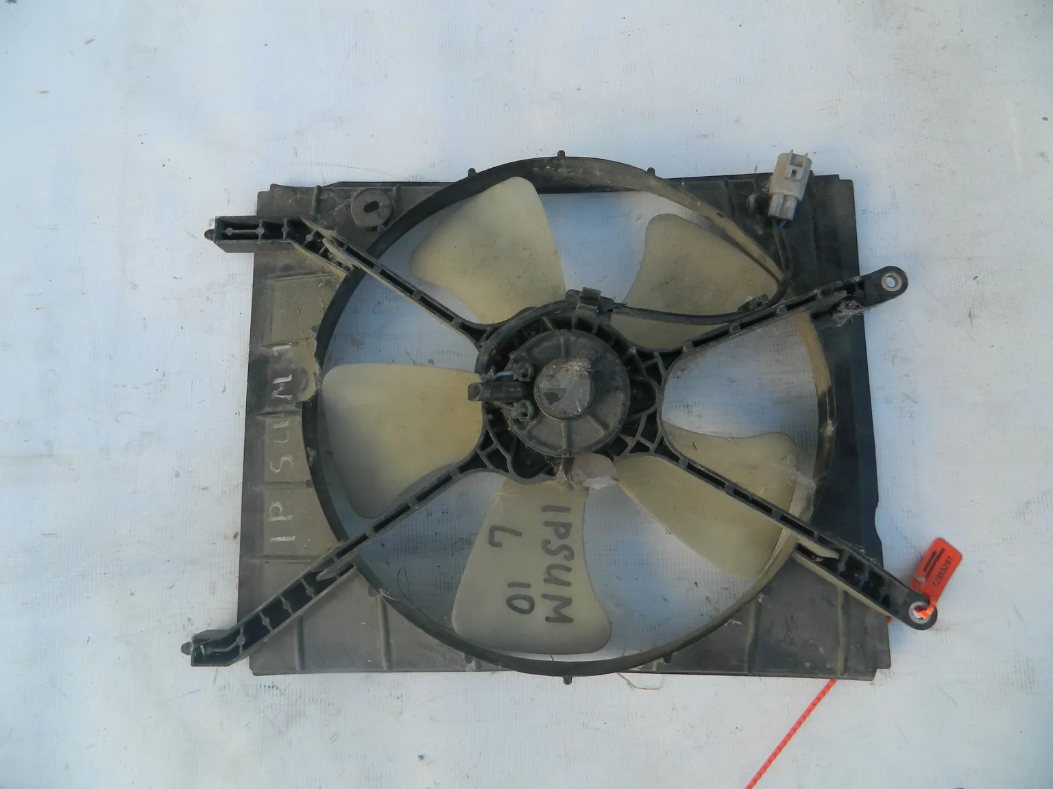 Диффузор радиатора TOYOTA IPSUM SXM10 (Контрактный) 72355297