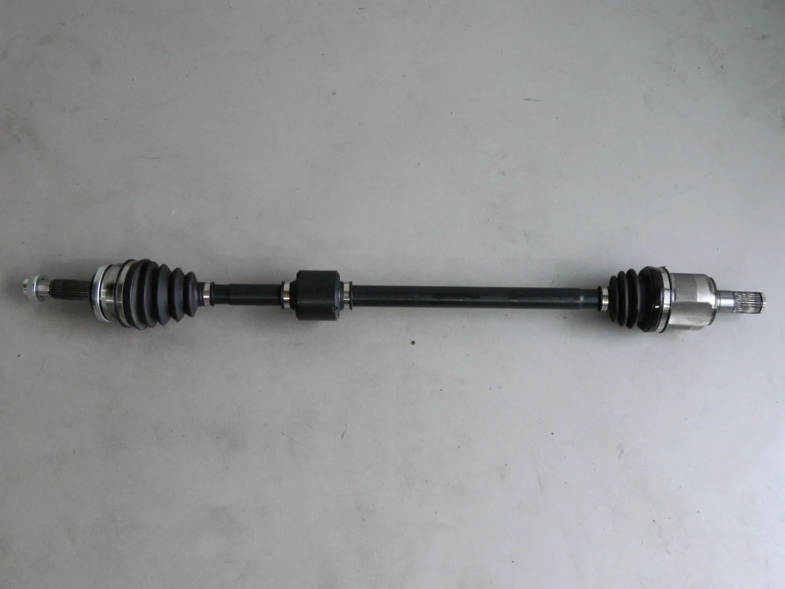 Привод JORDEN ATC017545 HYUNDAI SOLARIS II / KIA RIO V A/T (1.4 ABS) RH 49501H5100