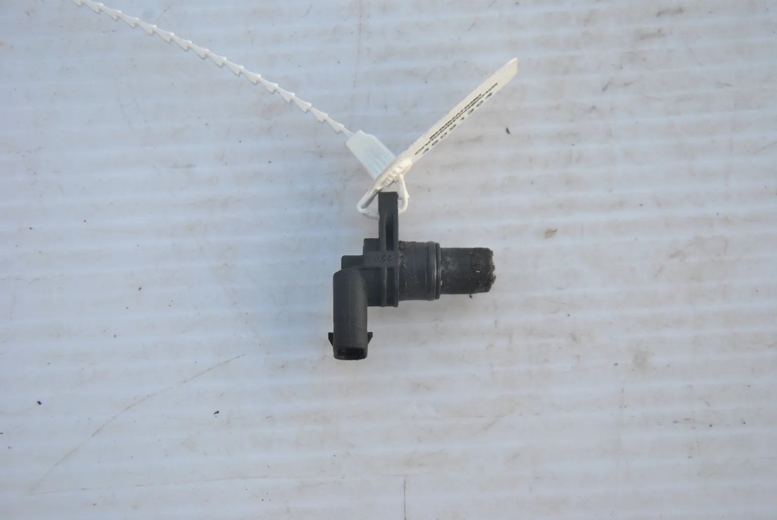 Датчик положения распредвала AUDI Q7 4LB (Б/У) 46091304