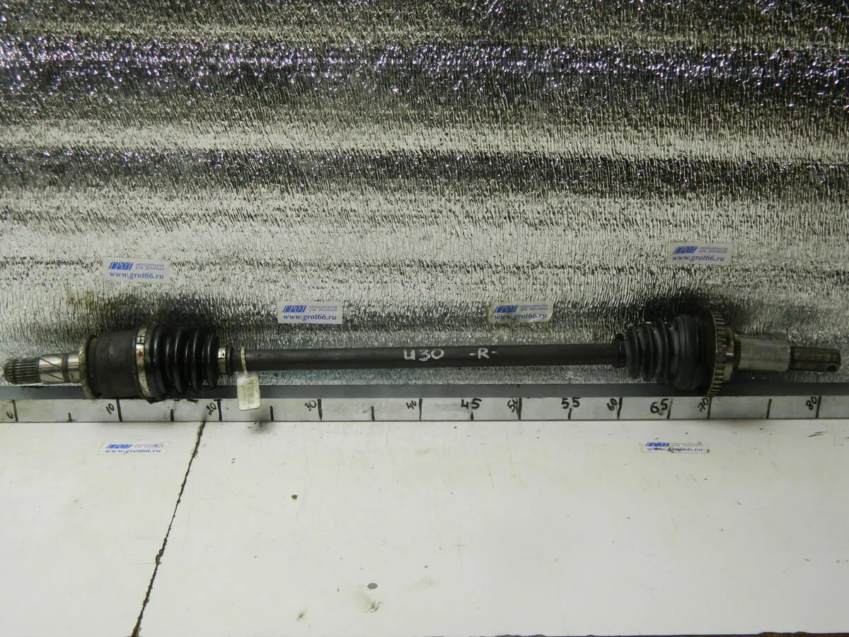 Привод NISSAN PRESAGE U30 KA24DE Зад Прав (Контрактный) 35015653