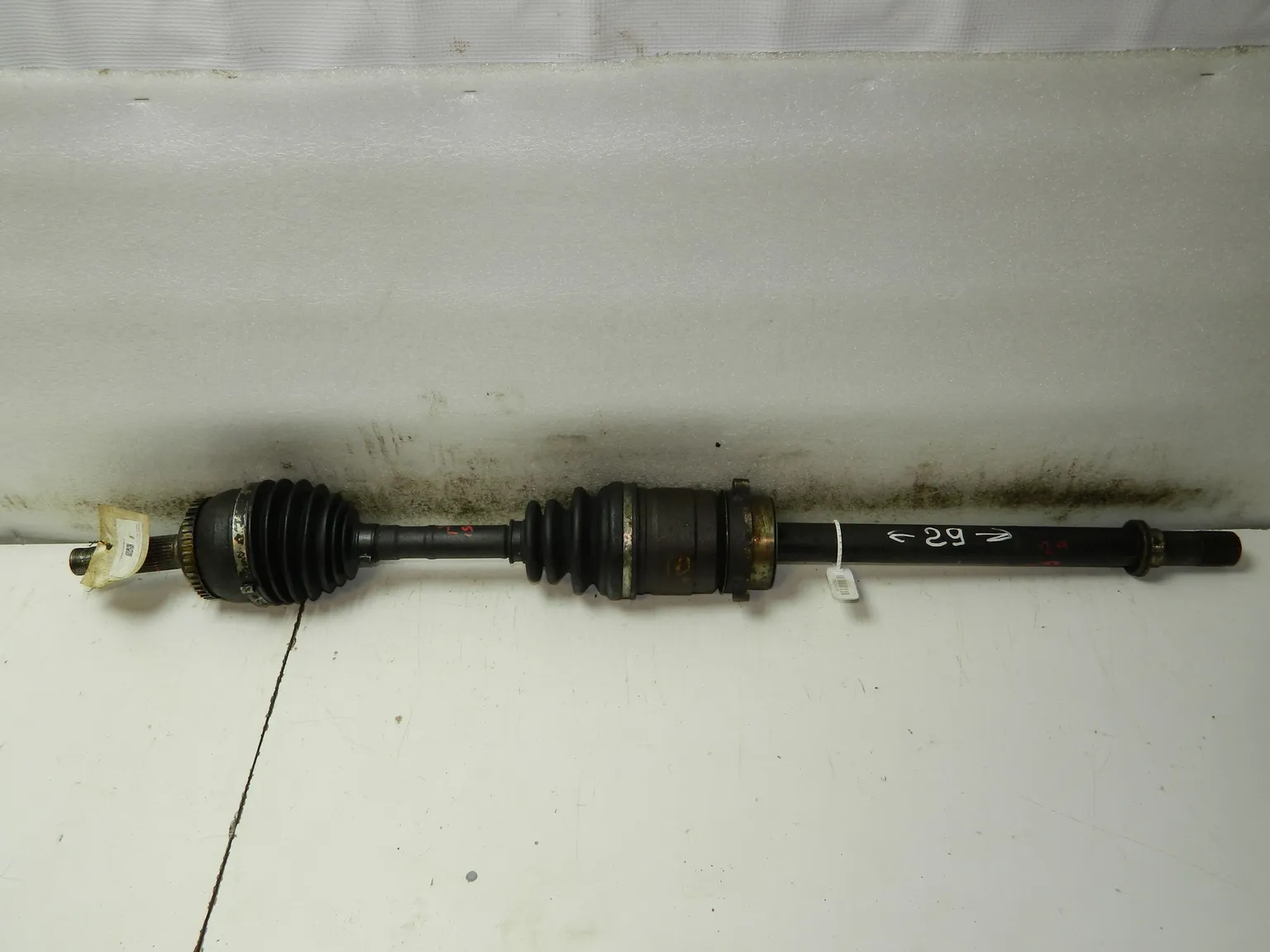 Привод NISSAN CEFIRO A33 VQ20DE Перед Прав (Контрактный) 35015570