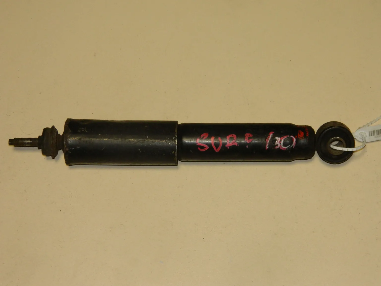 Амортизатор TOYOTA HILUX SURF KZN130 Перед (Контрактный) 45992103