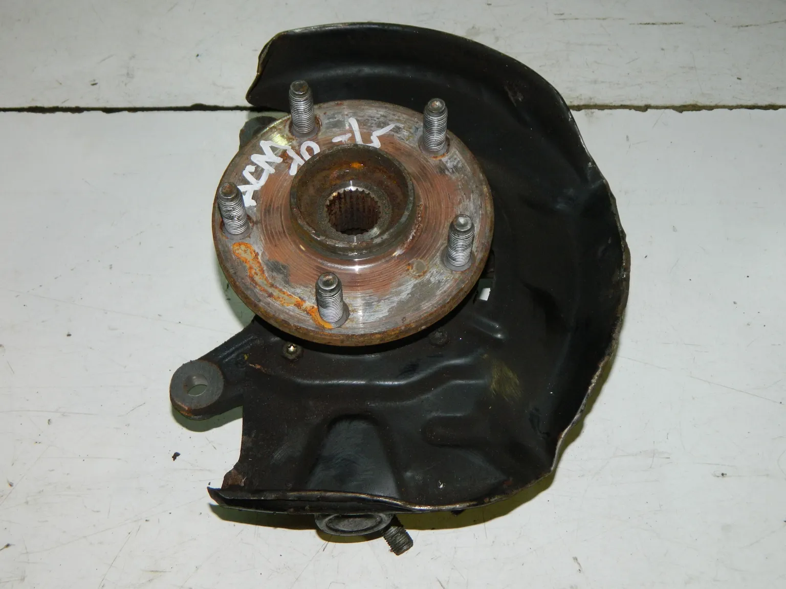 Ступица TOYOTA GAIA ACM10 Перед Лев (Контрактный) 40940717