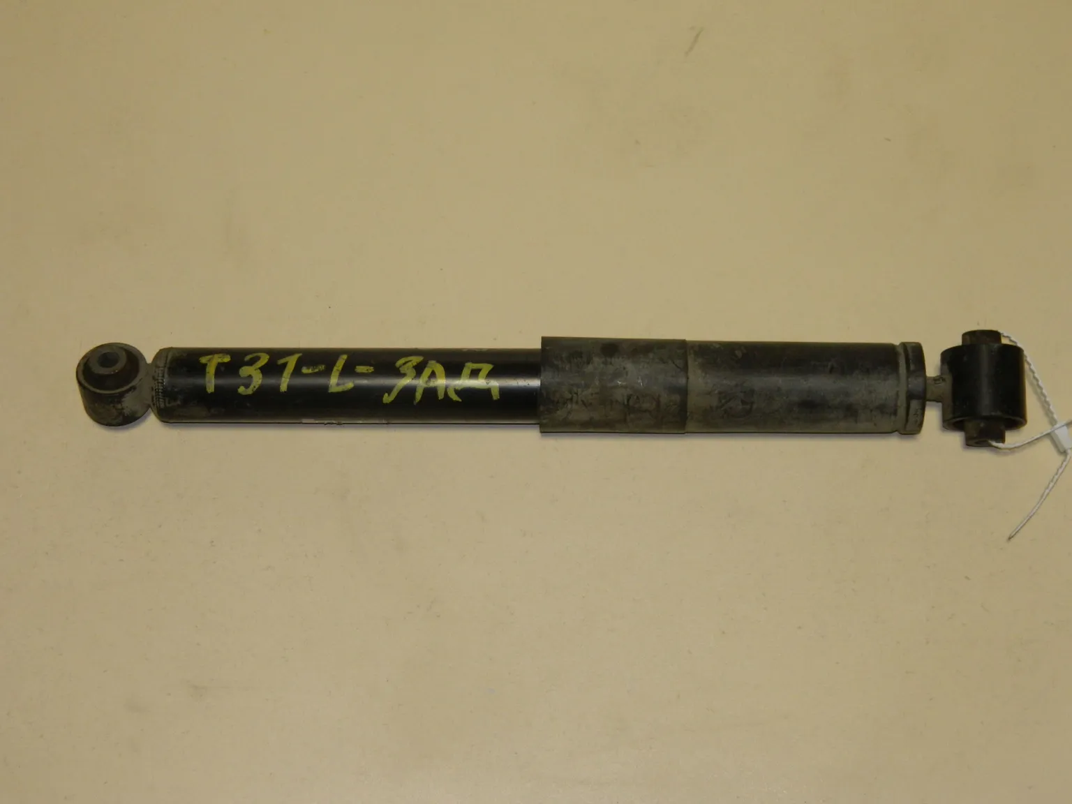 Амортизатор NISSAN X-TRAIL T31 Зад (Контрактный)