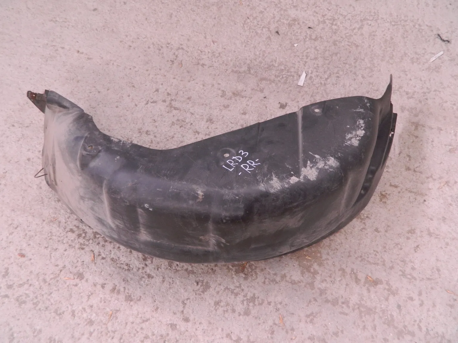 Подкрылок LAND ROVER DISCOVERY 3 L319 Зад Прав (Контрактный) 94599981