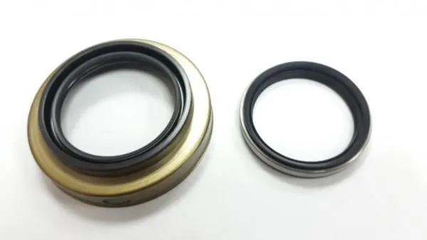 Сальник THO 0442210040 TOYOTA Sera,Starlet комплект