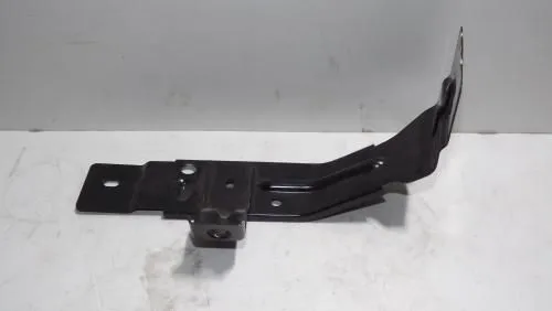 Кронштейн крыла NISSAN 6318395F0B