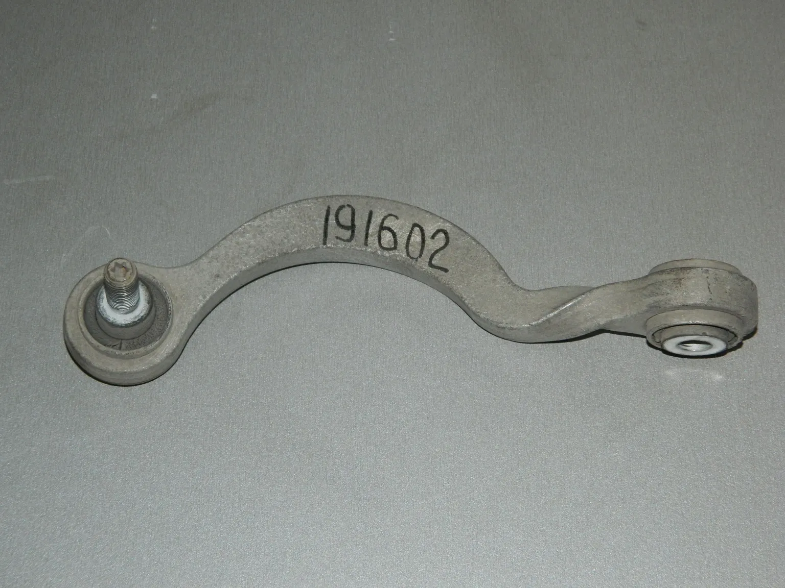 Стойка стабилизатора AUDI Q7 4L BAR зад. (Б/У) 191602