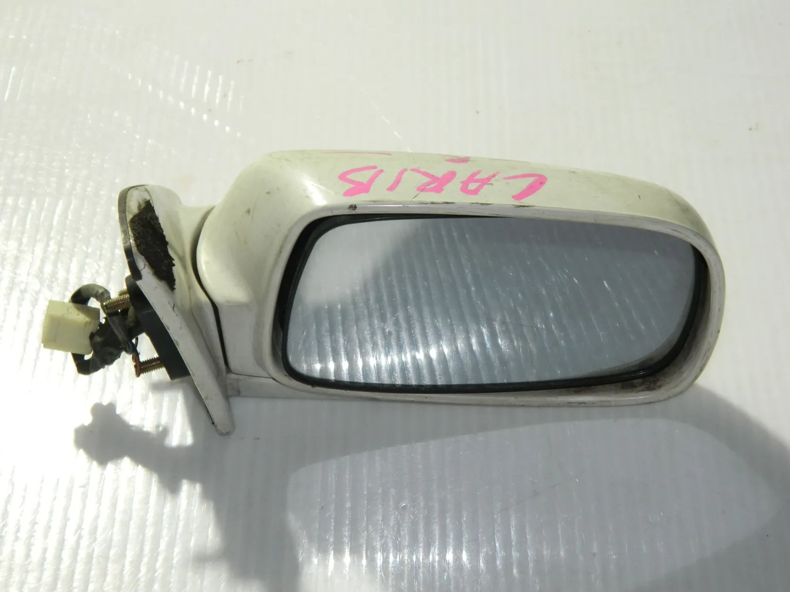 Зеркало TOYOTA CARIB Перед. Прав (Контрактный) 160211