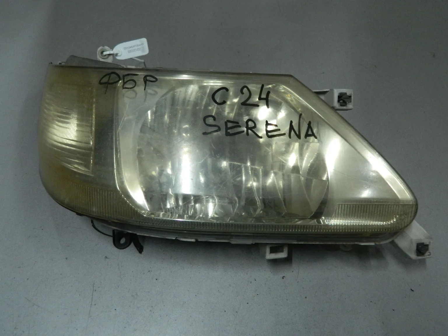 Фара NISSAN SERENA C24 Перед Прав 1648 (Контрактный) 68000455