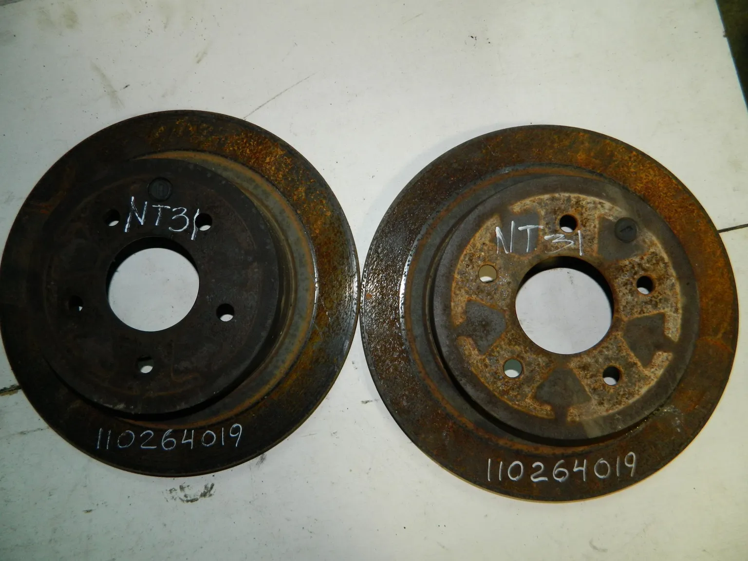 Диск тормозной NISSAN X-TRAIL NT31 Зад (Пара) (Контрактный) 110264019