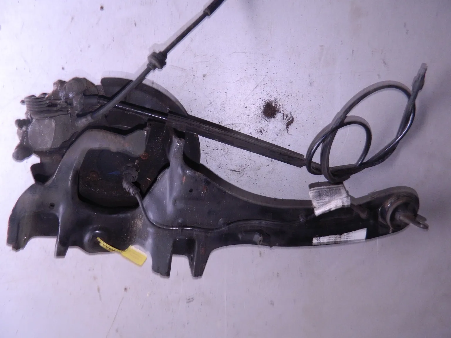 Ступица VOLVO V50 MW43 Зад Лев (Контрактный) 94599974