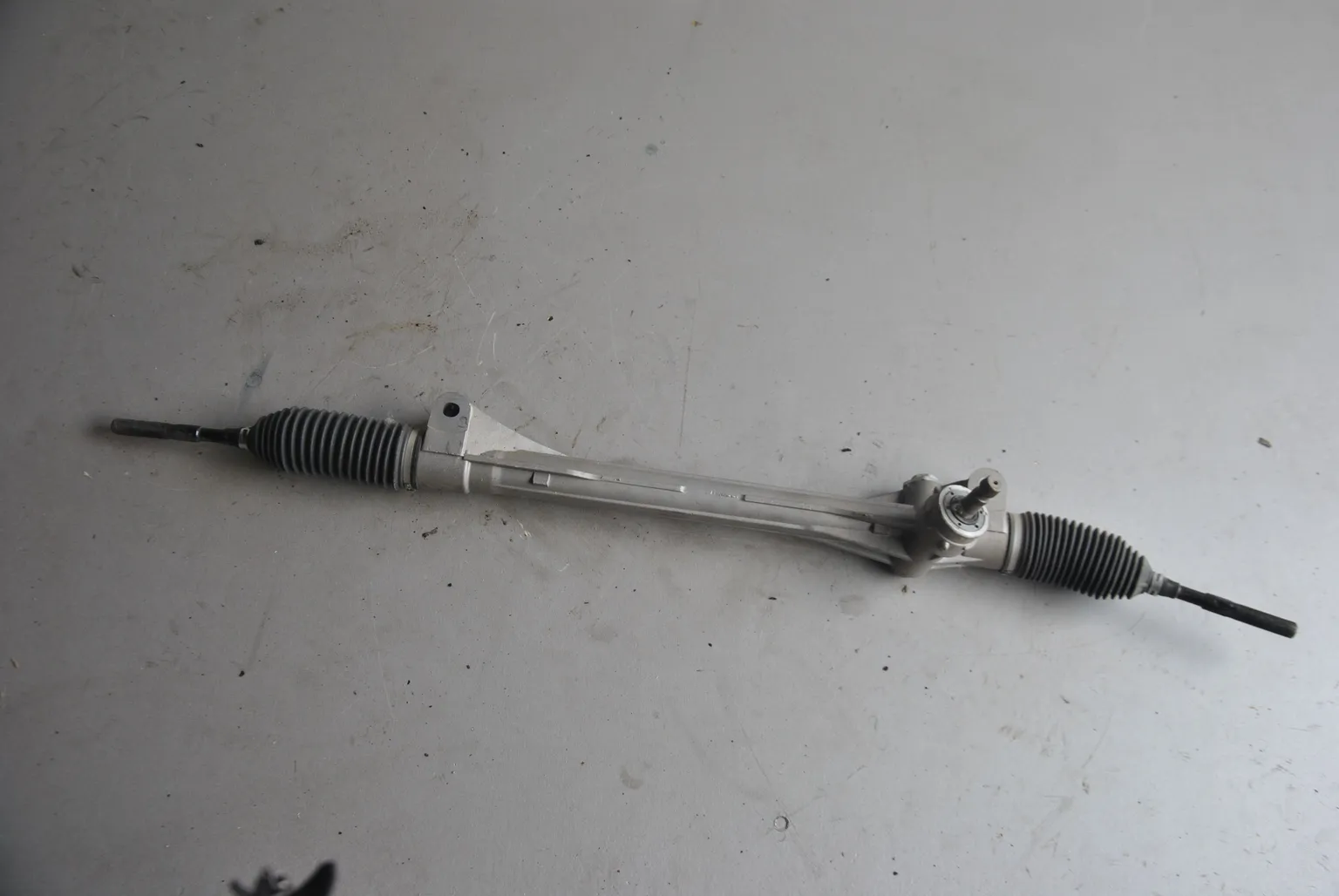 Рейка рулевая GENERAL PARTS 4551042170 LEXUS NX200 ZGZ10