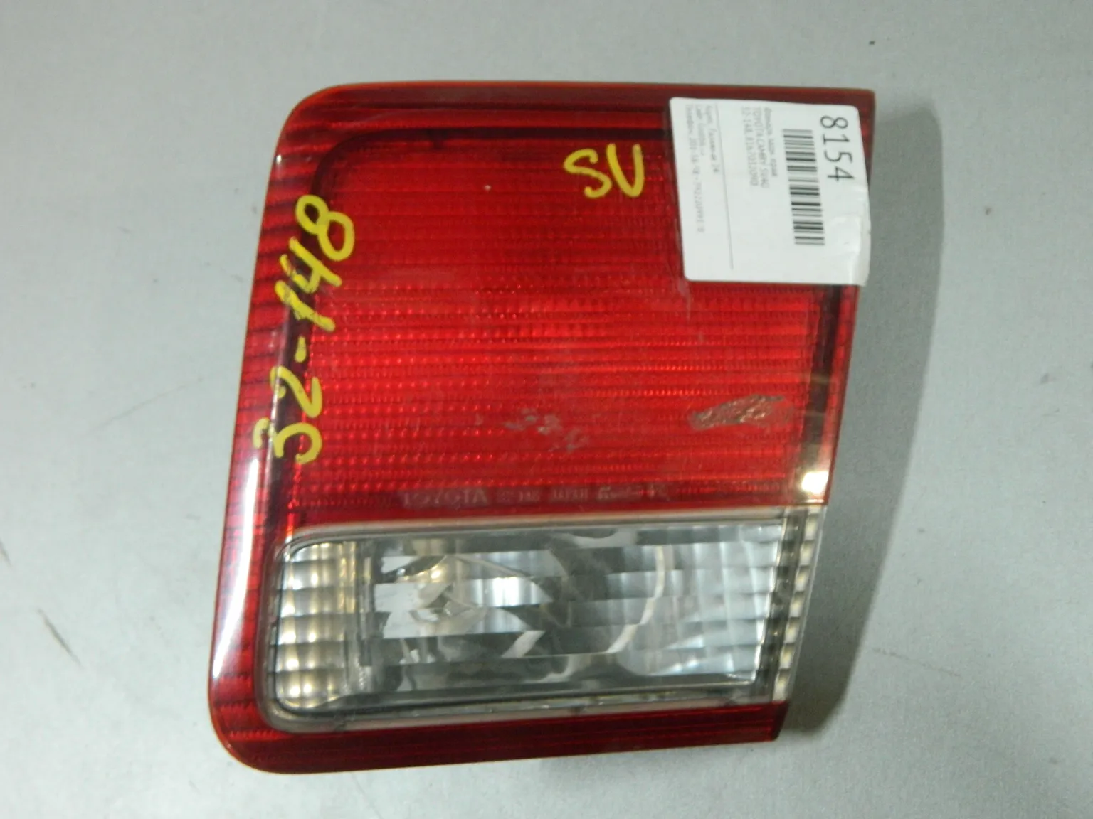 Фонарь TOYOTA CAMRY SV40 Зад Прав 32148 (Контрактный) 03344235
