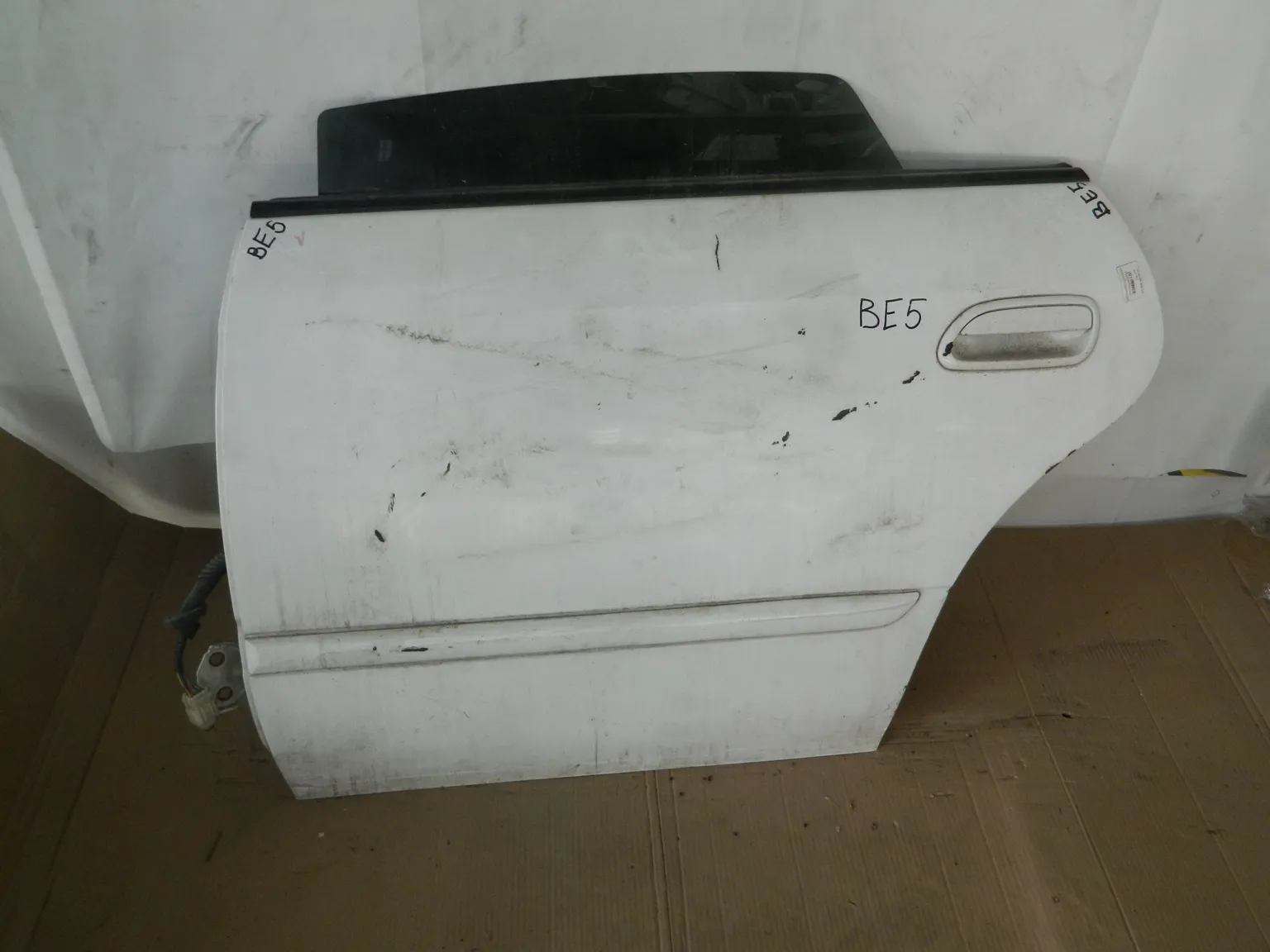 Дверь SUBARU LEGACY BE5 Зад Лев (Контрактный) 72355650