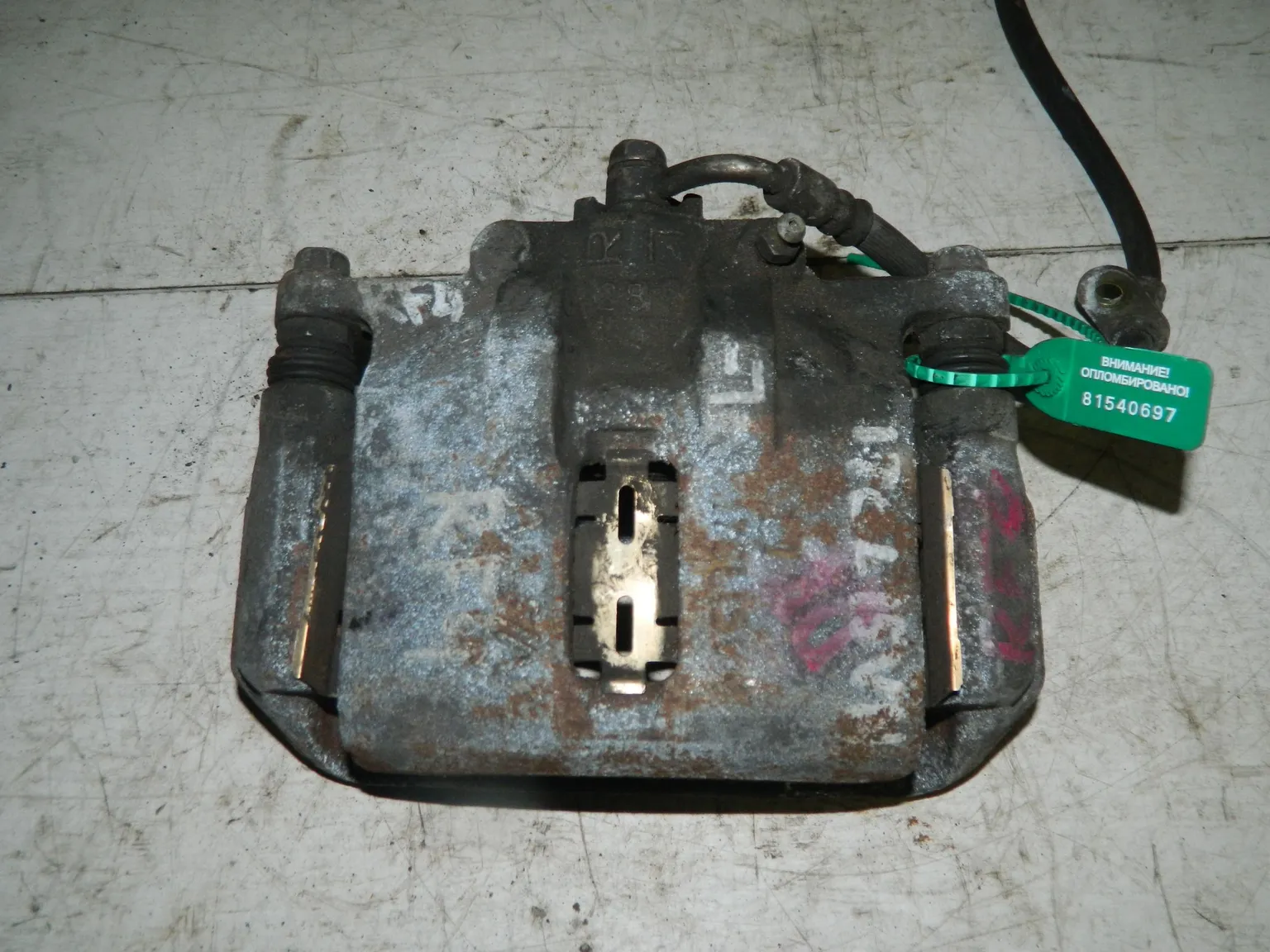 Суппорт тормозной HONDA STEPWGN RF4 Перед Лев (Контрактный) 81540697