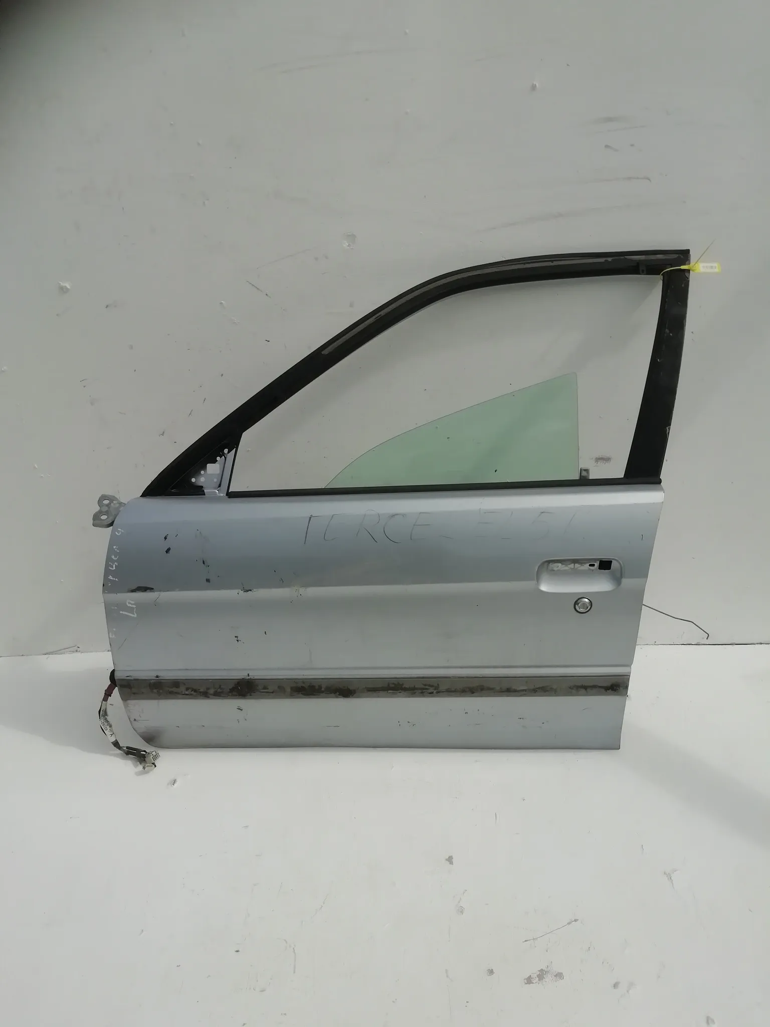 Дверь TOYOTA TERCEL EL51 Перед Лев (Контрактный) 40951989
