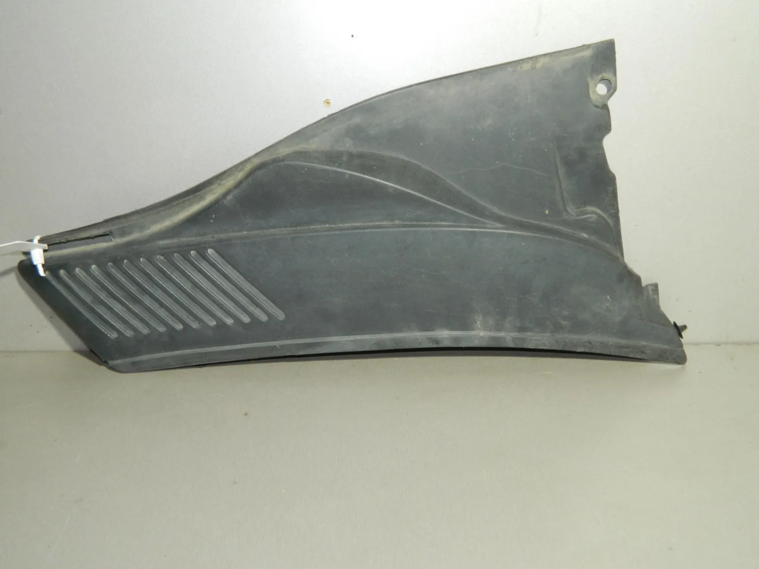 Жабо Renault Clio II Прав (Б/У)