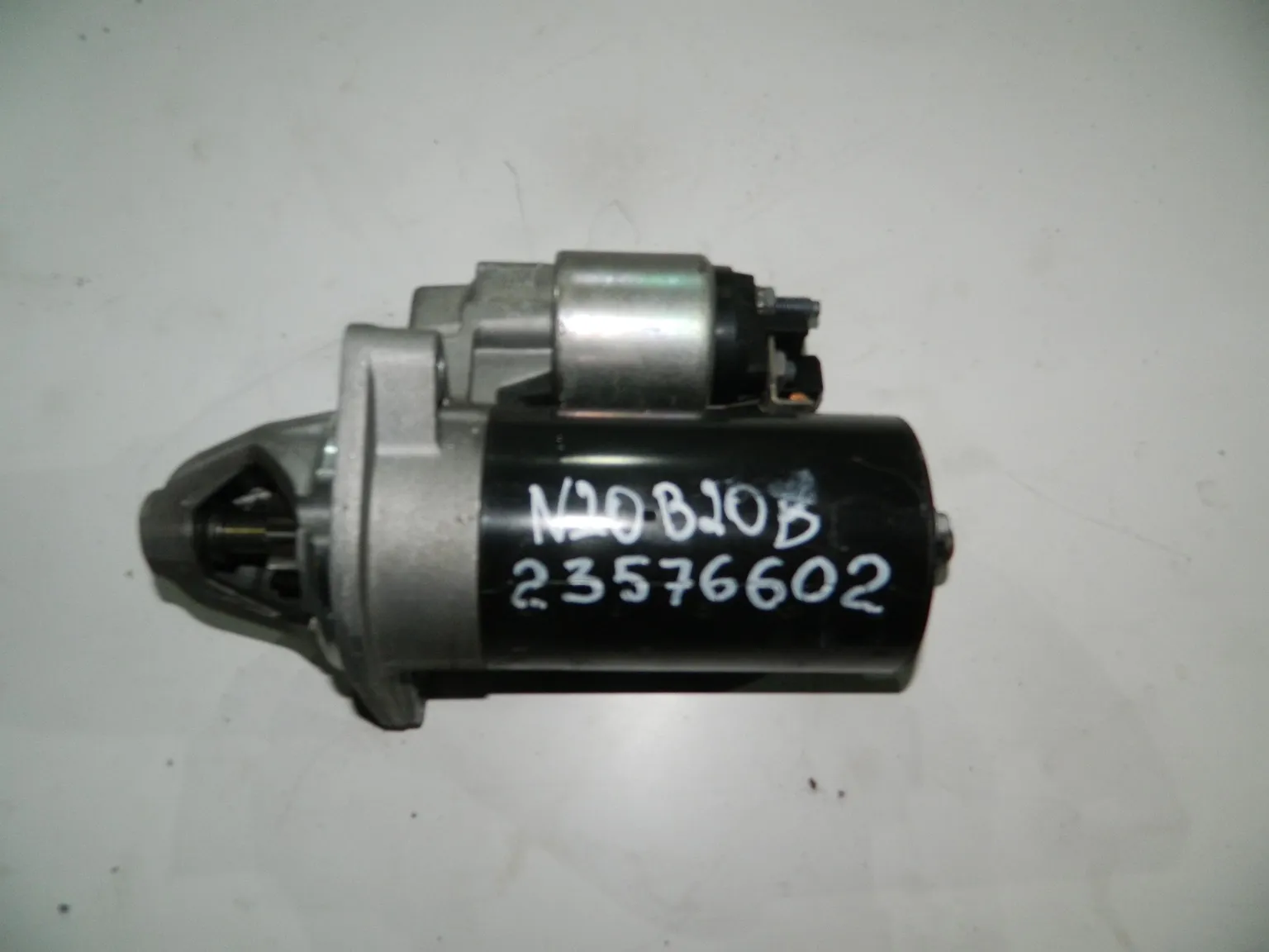 Стартер BMW 5-Series F10 N20B20B (Контрактный) 23576602